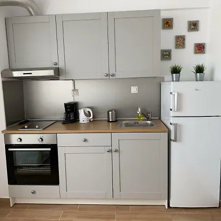 First Line Beach Selena Appartement Nea Kallikrateia