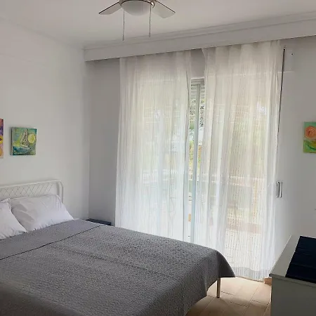 First Line Beach Selena Appartement